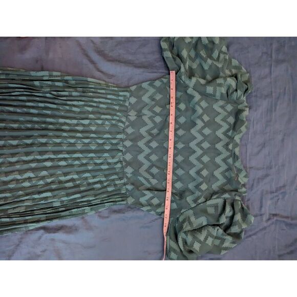 ASOS design Chevron Dobby maxi dress in green nwt sz 6 - Picture 5 of 6